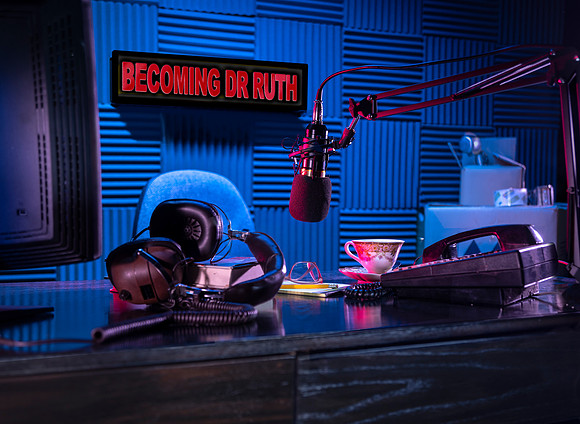 Dr.Ruth_still-093_c