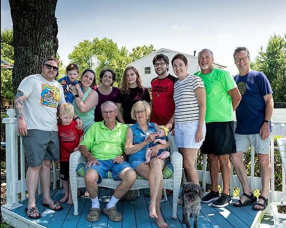 mombday2019-group-810